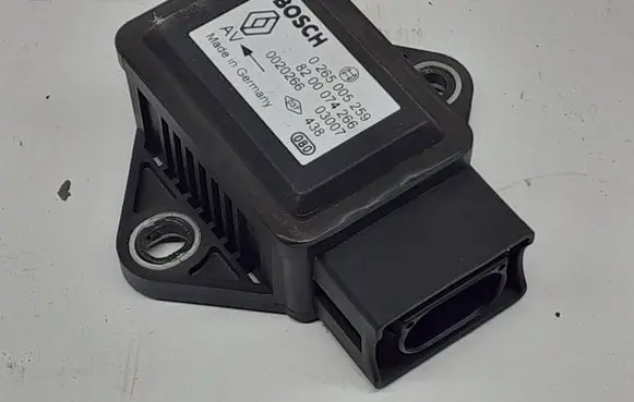 Renault Megane II ESP acceleration yaw rate sensor 8200074266