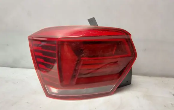 Volkswagen Polo VI Rear/tail lights 2G0945111C