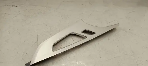 Audi Q7 4M Front door trim bar 4m8867440as