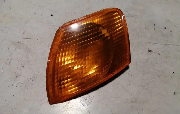 Front indicator light