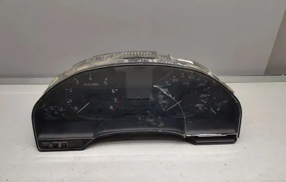 Audi A8 S8 D2 4D Speedometer (instrument cluster) 4D0919033F