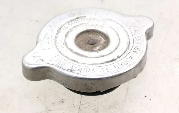 Mercedes-Benz Sprinter W901 W902 W903 W904 Coolant expansion tank/reservoir cap 1245000406