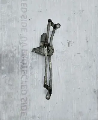 BMW 5 GT F07 Front wiper linkage and motor 1397220 3397021523