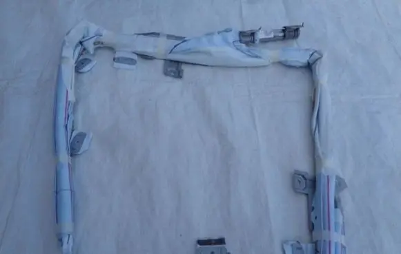 Suzuki Ignis Roof airbag