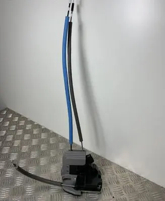SsangYong Rexton Rear door lock 7132036000