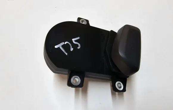 Volkswagen Tiguan Seat control switch 1K0959777