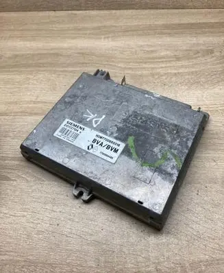 Renault Laguna I Engine control unit/module ECU 7700860316