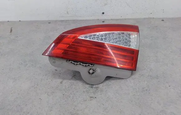 Ford Mondeo MK IV Tailgate rear/tail lights 7S71-13A602-B
