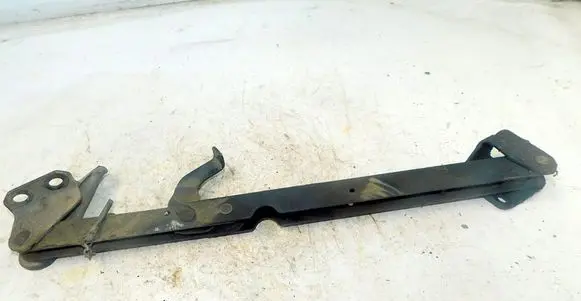 Mitsubishi Canter Engine bonnet/hood lock/catch 191213