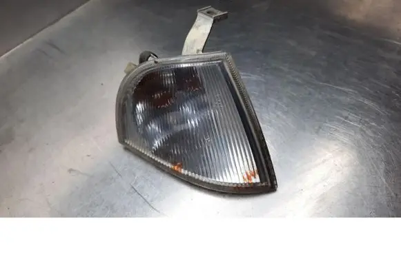 Skoda Octavia Mk1 (1U) Front indicator light