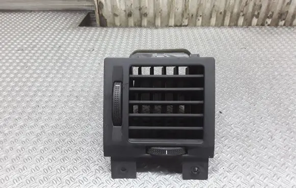 Opel Vectra C Dashboard side air vent grill/cover trim 9177170