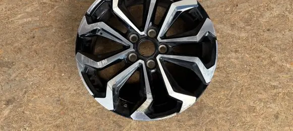 Toyota Yaris Cross R17 alloy rim K522925
