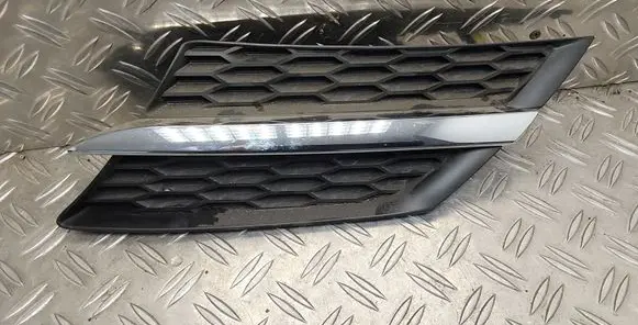 Toyota RAV 4 (XA40) Front bumper lower grill 5310642010 5310642020