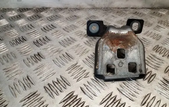 Jeep Grand Cherokee (WJ) Front door lower hinge 55136481AD