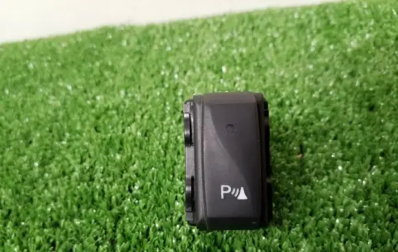 Opel Vivaro Parking (PDC) sensor switch 284480002R 81088151