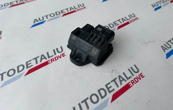 BMW 5 F10 F11 Glow plug pre-heat relay 8570087 7822098 12218570087