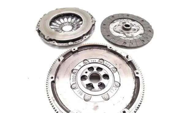 Audi A3 S3 8V Clutch set kit 2294001360