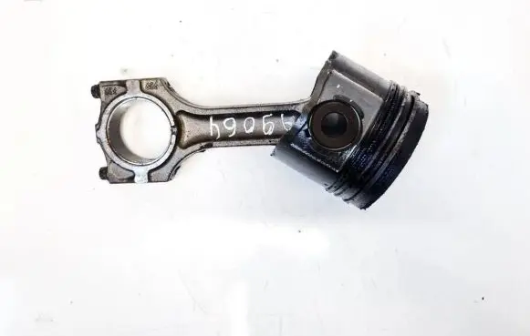 BMW X5 E53 Piston with connecting rod