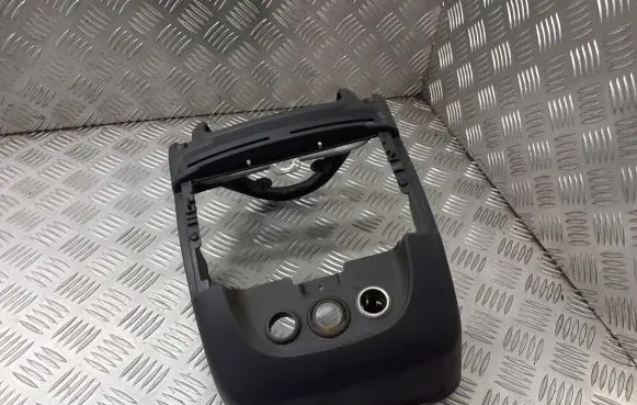 Smart ForFour I Radio/GPS head unit trim 0001807