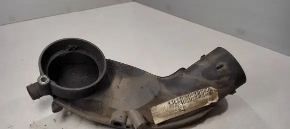 Audi A6 S6 C5 4B Air intake hose/pipe 078133356F 3915268906