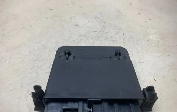 Mercedes-Benz C W203 Door control unit/module 2038206526 351369