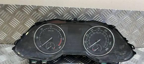 Skoda Superb B8 (3V) Speedometer (instrument cluster) 3V0920941B