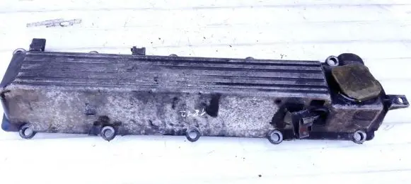 Opel Omega B1 Rocker cam cover 