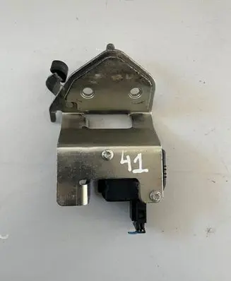 Skoda Octavia Mk2 (1Z) Central locking motor 1Z9827511C