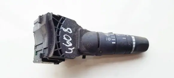 Nissan Primera Wiper control stalk 25260av615