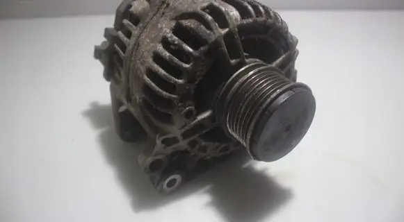 Skoda Roomster (5J) Generator/alternator 0125325130