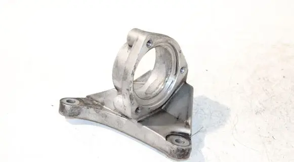 Opel Insignia A Driveshaft support bearing bracket 13219107