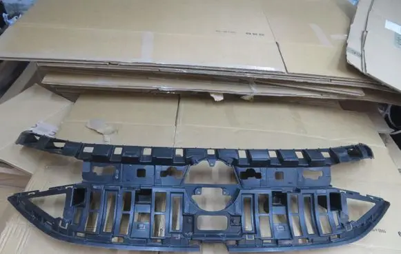 Volkswagen ID.4 Front bumper mounting bracket