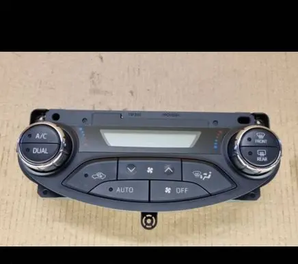 Toyota Yaris Climate control unit 559000D340C0