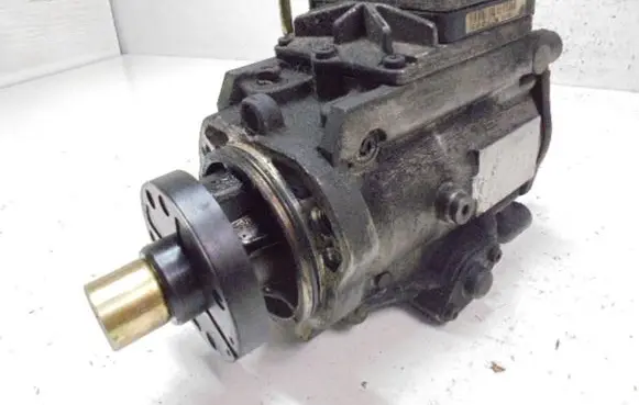 Nissan Almera Tino Fuel injection (other) 167005M321