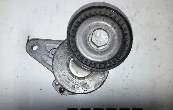 Audi Q5 SQ5 Generator/alternator belt tensioner 04l903315a