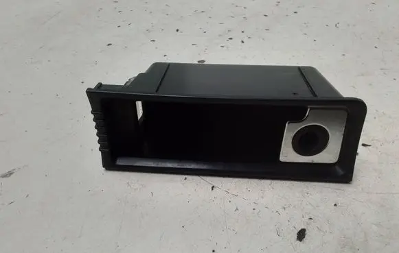 Car ashtray