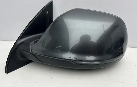 Audi Q2 - Front door electric wing mirror 4L2857409