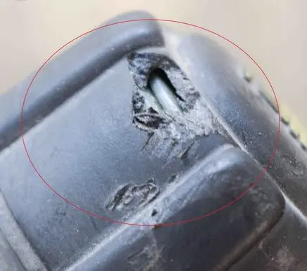 Nissan Note (E12) Coolant expansion tank/reservoir