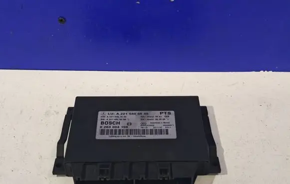 Mercedes-Benz S W221 Parking PDC control unit/module A2215406645 A2215451032