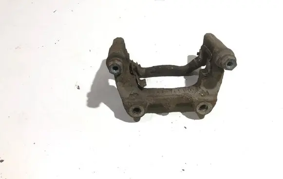 Peugeot 5008 Brake caliper pad carrier rear 