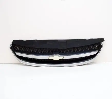 Chevrolet Nubira Front bumper upper radiator grill 96547250