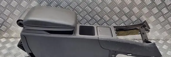 Volvo V70 Center console 9204304 9204995 9204665