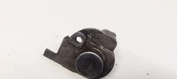 Mazda 3 I Front door lock (next to the handle) M72