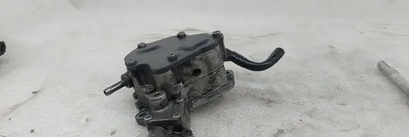 Fuel injection high pressure pump