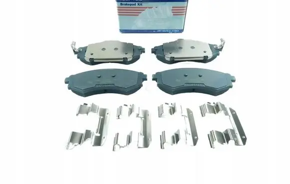 Hyundai Accent V Brake pads (front) 58101