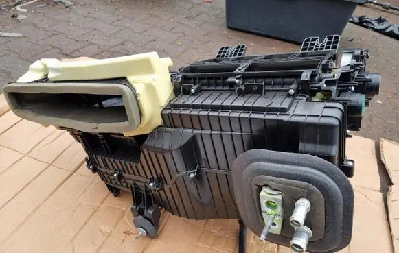 Interior heater climate box assembly