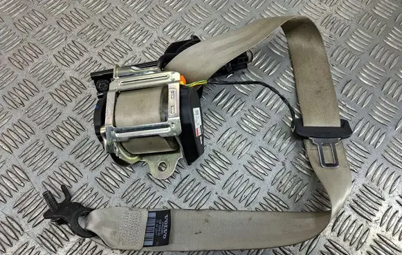Volvo XC90 Rear seatbelt 0280L0000