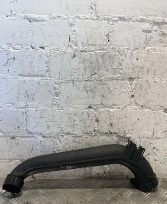 Seat Ibiza IV (6J,6P) Intercooler hose/pipe 04E145673C