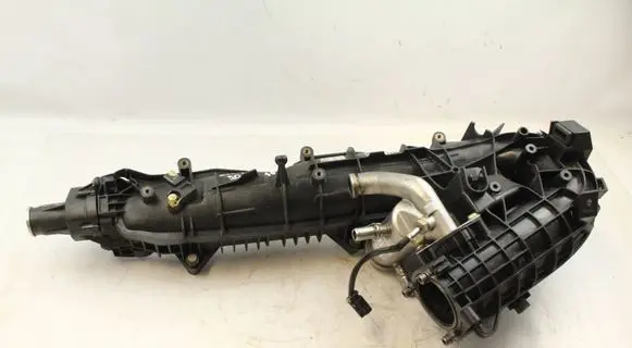 BMW X5 E70 Intake manifold 8507233 8511363 11618511363