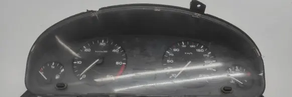 Peugeot 406 Speedometer (instrument cluster) 9630372780